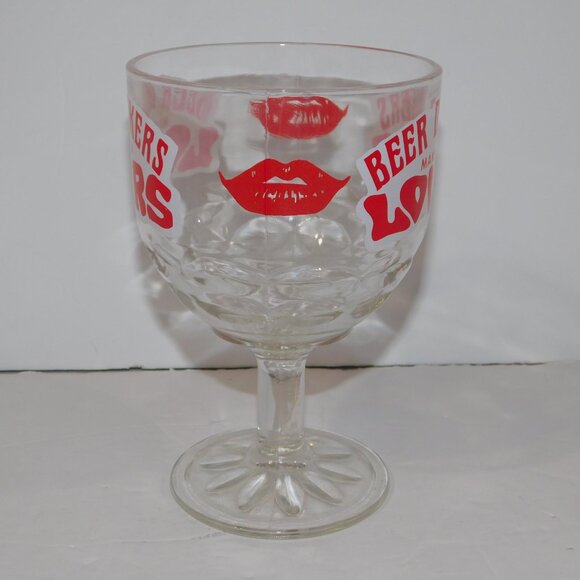 Vintage Beer Drinkers Make Better Lovers Glass Goblet Lips Kisses - Picture 6 of 8